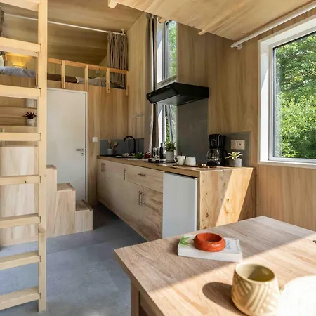 Slow Village De Ce 3* Les Ponts-de-Cé