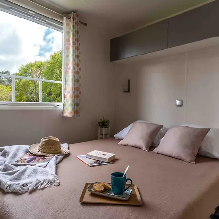 Slow Village De Ce Parque de Campismo