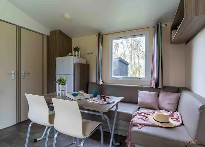 Slow Village De Ce Campingplads Les Ponts-de-Cé