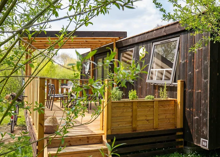 Camping Slow Village Loire Vallée Les Ponts-de-Cé