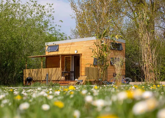 Slow Village Loire Vallée Camping 3*