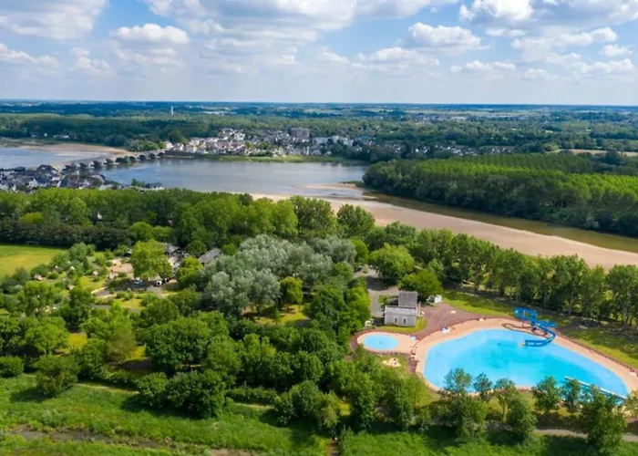 Slow Village Loire Vallée Camping 3*